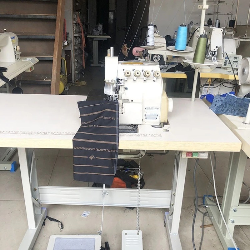 Heavy Equipment Supplier - Industrielle Overlock-Nähmaschine Hochleistungs-Fünf-Faden-Maschine Top-Anbieter-Qualität Nähgeräte für